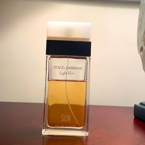 Dolce & Gabbana Light Blue SUN